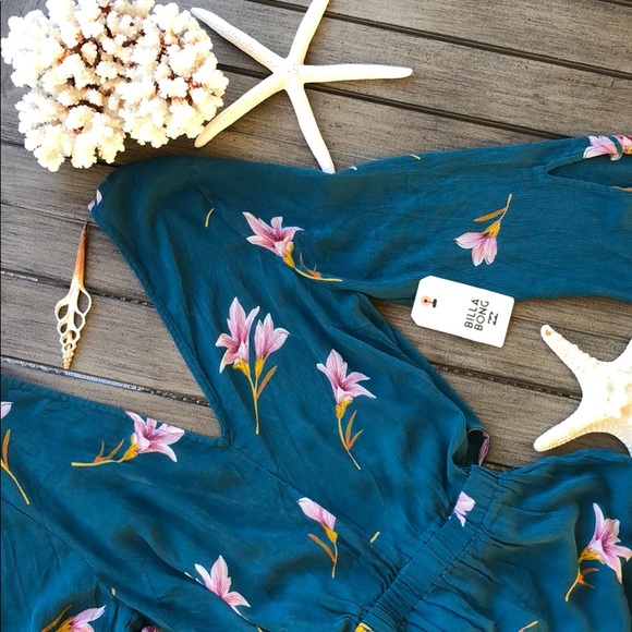 🌴🌼BILLABONG- TWIST BACK JUMPSUIT🌼🌴 - Picture 7 of 15